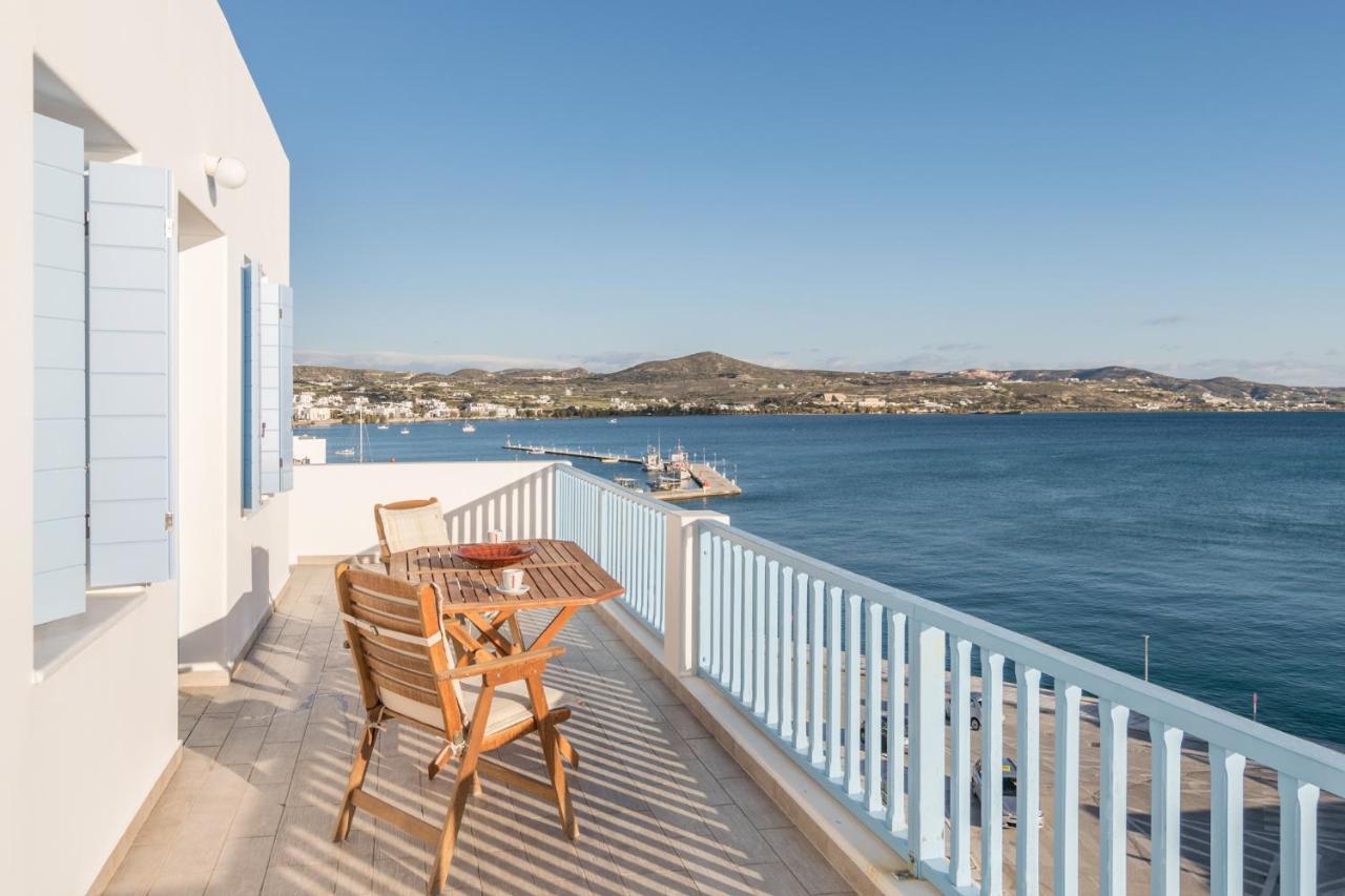 Il Porto Di Milos Adamantas  Buitenkant foto