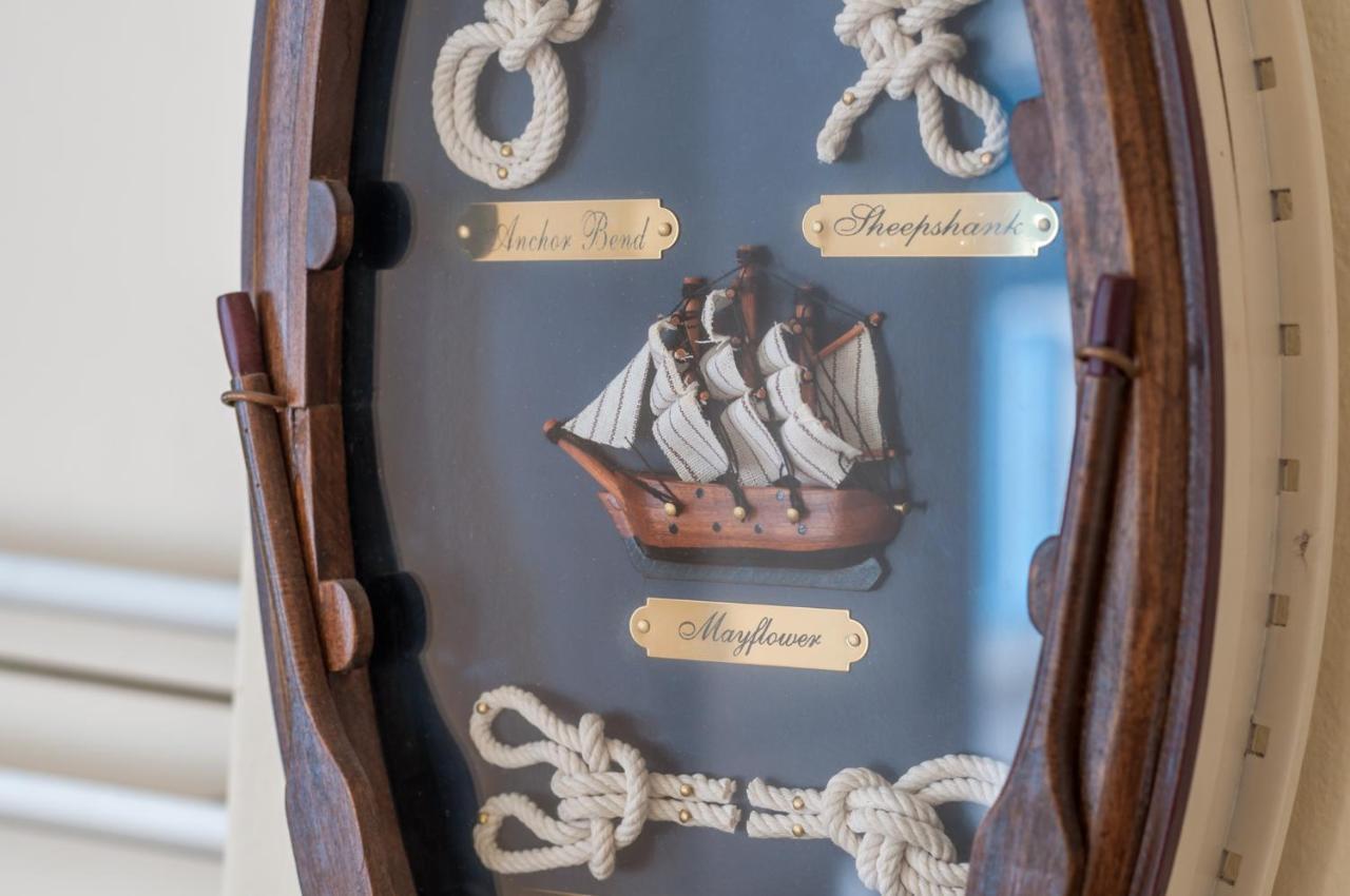 Il Porto Di Milos Adamantas  Buitenkant foto